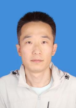 周琦